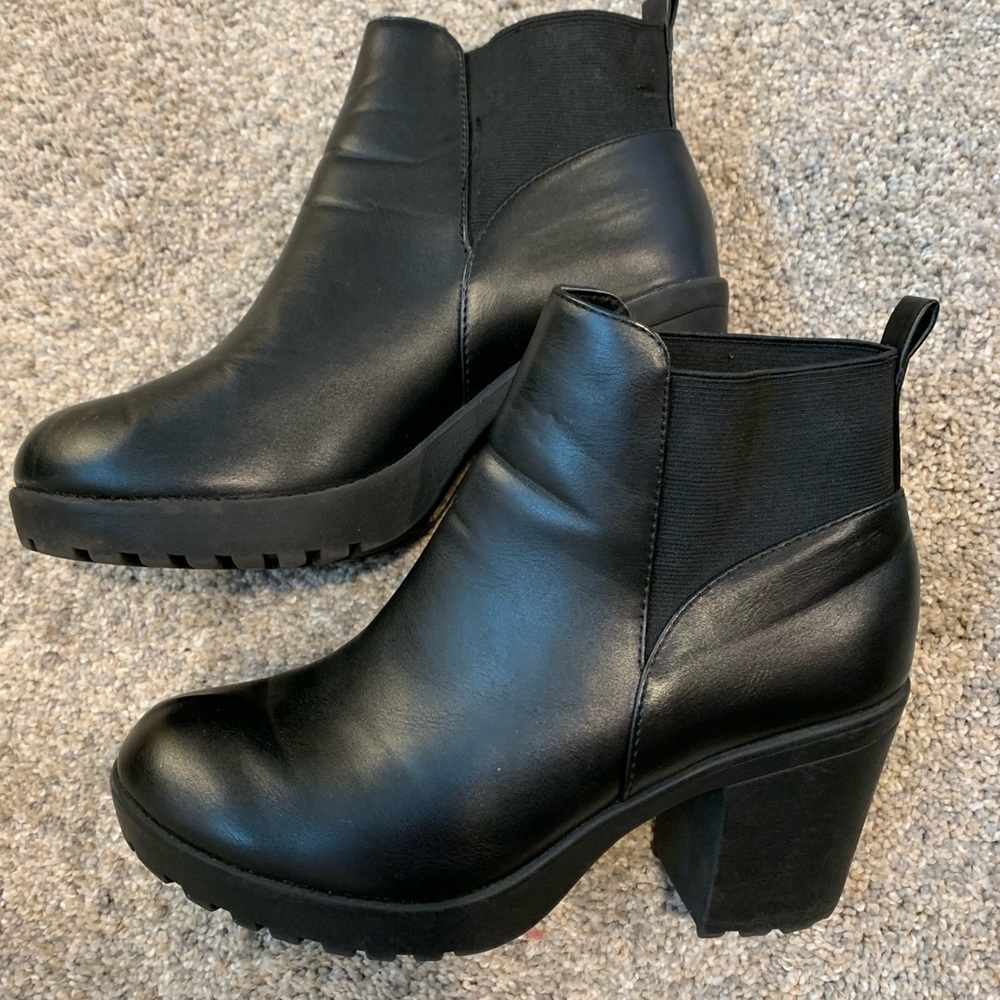 Chunky heel ankle boots